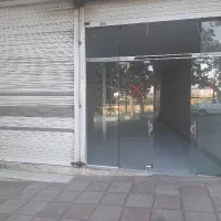 دودهنه-مغازه-تجاری-بر-خیابان-شهدا