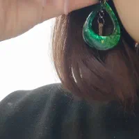 رزین،گوشواره های رزینی