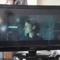 تلوزیون ۴۲ اینچ