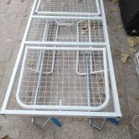 یک عدد تخت بیمارستانی با تشک|تشک تختخواب|کرمان, |دیوار