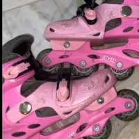 اسکیت صورتی