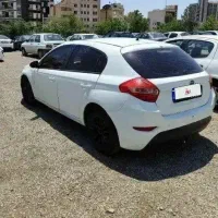 برلیانس اتوماتیک۳۲۰|خودرو سواری و وانت|تهران, بلورسازی|دیوار