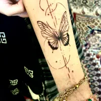 آموزش تتو بدن میکروبلدینگ رژ لب ریموو دکلره