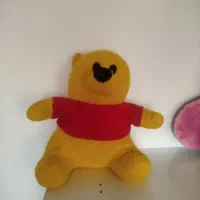 تعدادی عروسک در حد نو|اسباب‌بازی بچه|شاهین‌شهر, خانه کارگر|دیوار