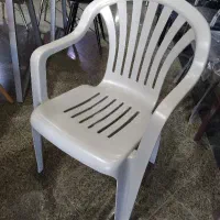 صندلی پلاستیکی دسته دار