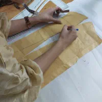 اموزش خیاطی و الگو سازی شومیز (رایگان )