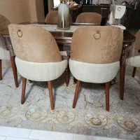 میز نهار خوری و آیینه کنسول|میز و صندلی غذاخوری|رشت, یخسازی|دیوار