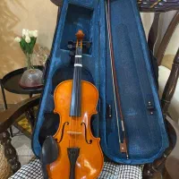 ویولن رناتو سایز 4/4 خیلی تمیز|ویولن|دوگنبدان, |دیوار
