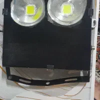 پرژکتور۱۰۰وات