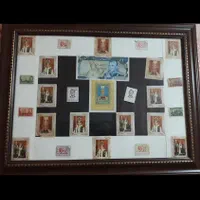 یک عد قاب عکس شاه زنش وپسرش ویک البوم تمبرشاهی