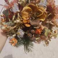 گل-  کله قند عروس سبد با قیمت مناسب هرگل ۲۰۰