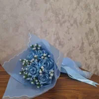 دسته گل و باکس هدیه