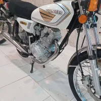 موتورسیکلت200کثیرمدل 1395مدارک تکمیل درحدنو