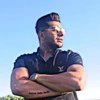مربی بدنسازی/برنامه تمرینی و تغذیه