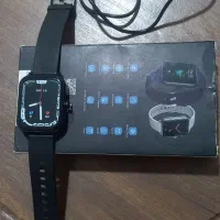 دوعدد ساعت هوشمند