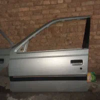 درب پژو ۴۰۵