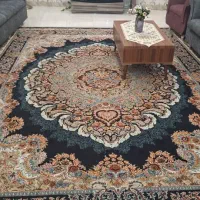 یک عدد فرش ۱۲ متری