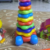 اسباب‌بازی همه سالم و نو هستند