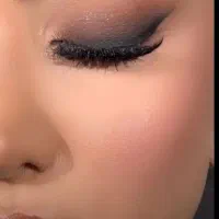 میکاپ کار هستم