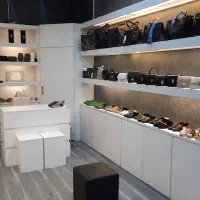 ویترین کیف وکفش|فروشگاه و مغازه|تهران, نیلوفر|دیوار