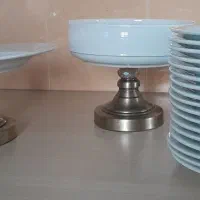 بشقاب و شیرینی و میوه خوری