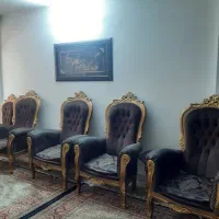 مبل ۷ نفره سلطنتی با ۲عدد میزبان|مبلمان خانگی و میز عسلی|مشهد, شهرک لشکر (شهرک غرب)|دیوار