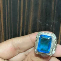 انگشتر توپاز و عقیق