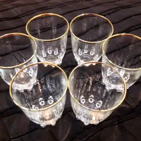 ظروف قدیمی|کلکسیون اشیاء عتیقه|رشت, کوی جام جم|دیوار