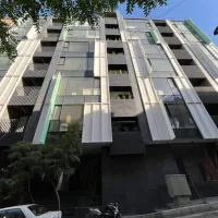 ۶۸ متر یک خوابه برج باغ بدون مالک مرزداران