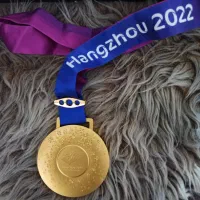 مدال طلا ورزشی