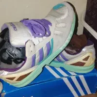 کتونی اورجینال zx