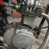 موتور سیکلت هندا مدل ۱۳۷۷