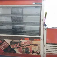 یخچال ویترینی در حد نو