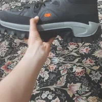 کفش کوهنوردی|کیف، کفش، کمربند|شیراز, گلدشت معالی‌آباد|دیوار