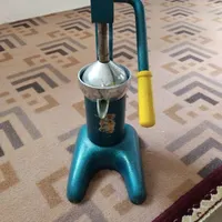 آبمیوه گیری دستی چدن