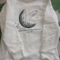 دورس سفید|لباس|شیراز, بعثت|دیوار