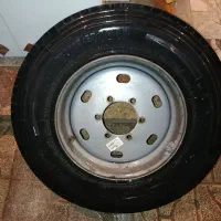 یک عدد لاستیک تیوبلس در حد نو