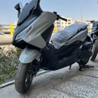 HONDA FORZA350 وارد کننده شرکت هانی موتور