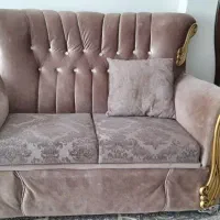 مبل ۷نفره به همراه ویترین رایگان|مبلمان خانگی و میز عسلی|حبیب آباد, |دیوار