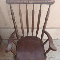 صندلی راک‌ چوبی