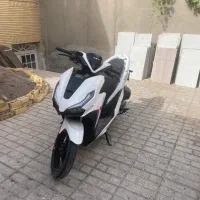 موتور سیکلت کویر طرح کلیک ۱۵۰ s2