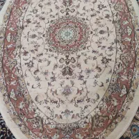 فرش بیضی وگرد به قیمت مناسب