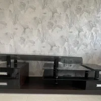 میز تلویزیون کاملا نو ترکیب چوب و شیشه