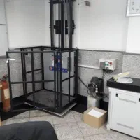 بالابر و اثاث بر