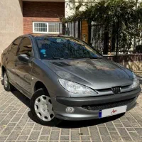 ۲۰۶ صندوقدار V8 آریان مدل ۹۰