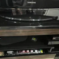 تلوزیون ومیز