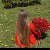 خریدار موهای طبیعی و رنگی و زال