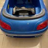 ماشین شارژی کودک سالم تمیز|اسباب‌بازی بچه|کیش, |دیوار