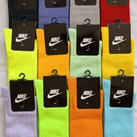 جوراب زنانه و مردانه و ورزشی|لباس|بیرجند, |دیوار