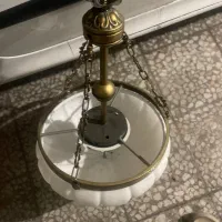 دوعددلوستر درحدنو‌کاملا سالم زیرقیمت فوری فروشب